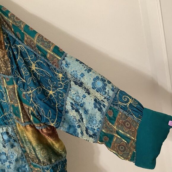 SOLD - Picture 4 of 10